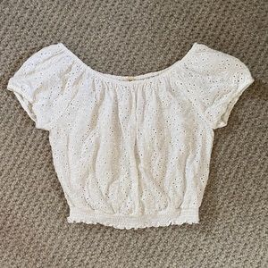 Hollister White scrunched top